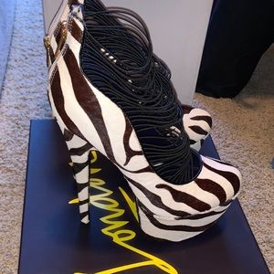 London Trash Ceres pumps